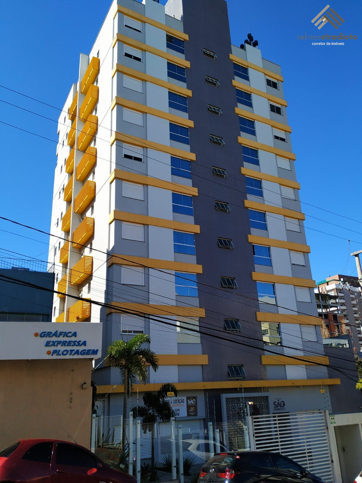 Apartamento com 2 quartos, 80.09m², à venda, Centro